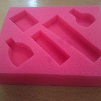 Защитная упаковка из цветного поролона для косметики