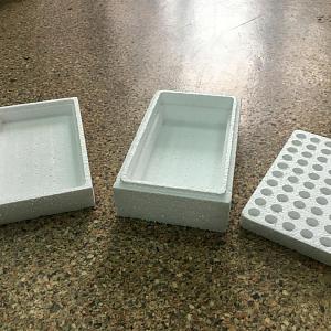 Медицинский термоконтейнер для ампул